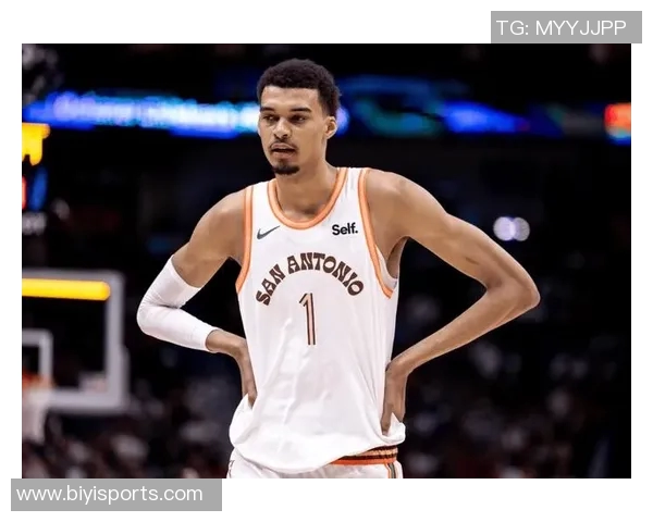 福克斯谈文班复出对球队的积极影响让我们打得更加轻松自如