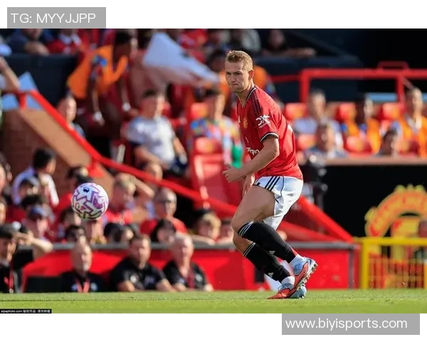 曼联计划召回22岁外租门将维特克与拉门斯争夺首发位置